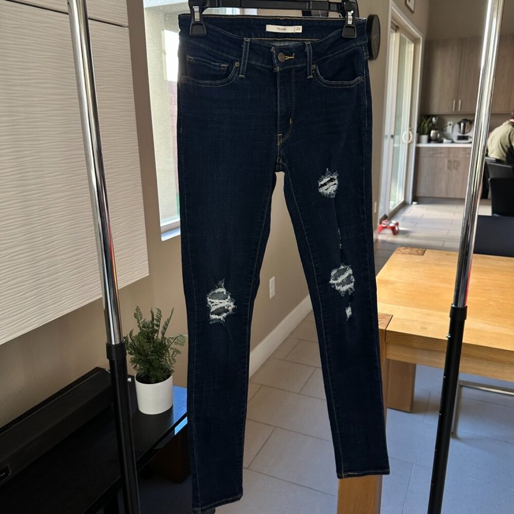 Levi's - 711 Skinny jean, distressed, dark jean, W25 L30